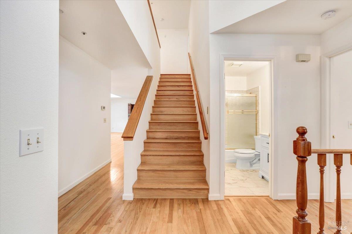 401 Fairway Court