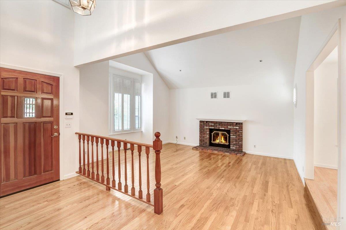 401 Fairway Court