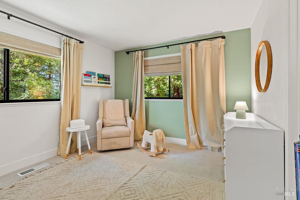 913 Valley View Drive