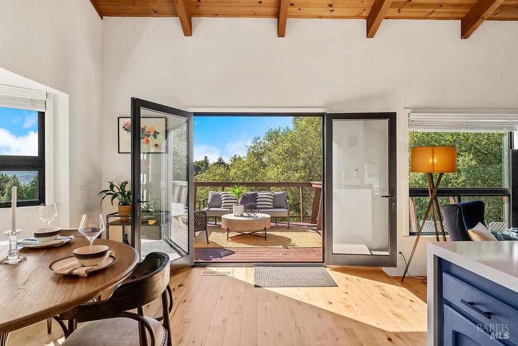 913 Valley View Drive