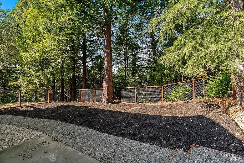 913 Valley View Drive