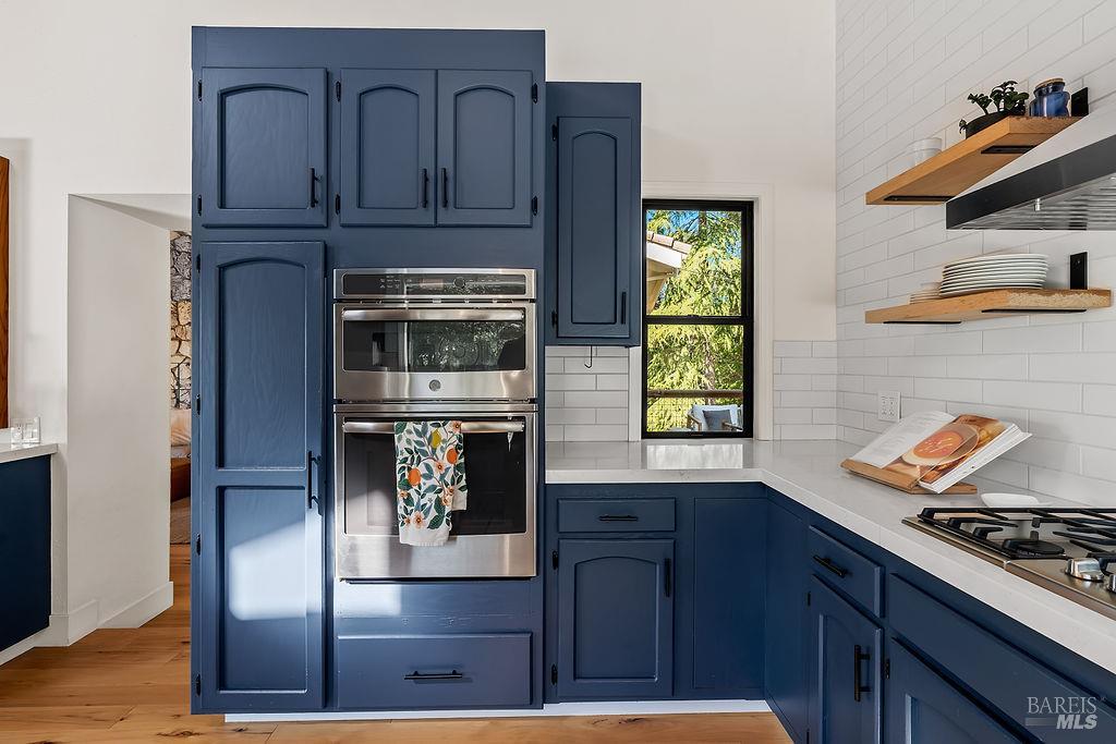 913 Valley View Drive