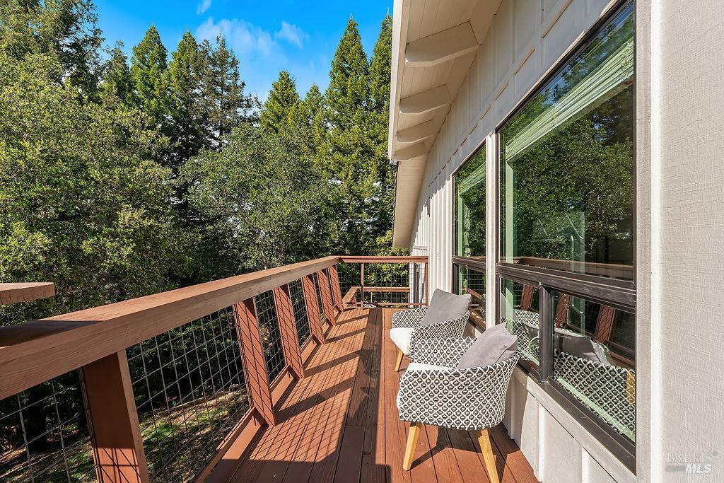 913 Valley View Drive