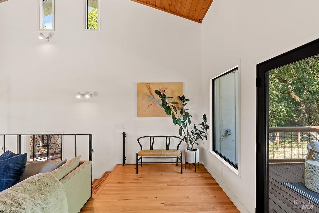 913 Valley View Drive