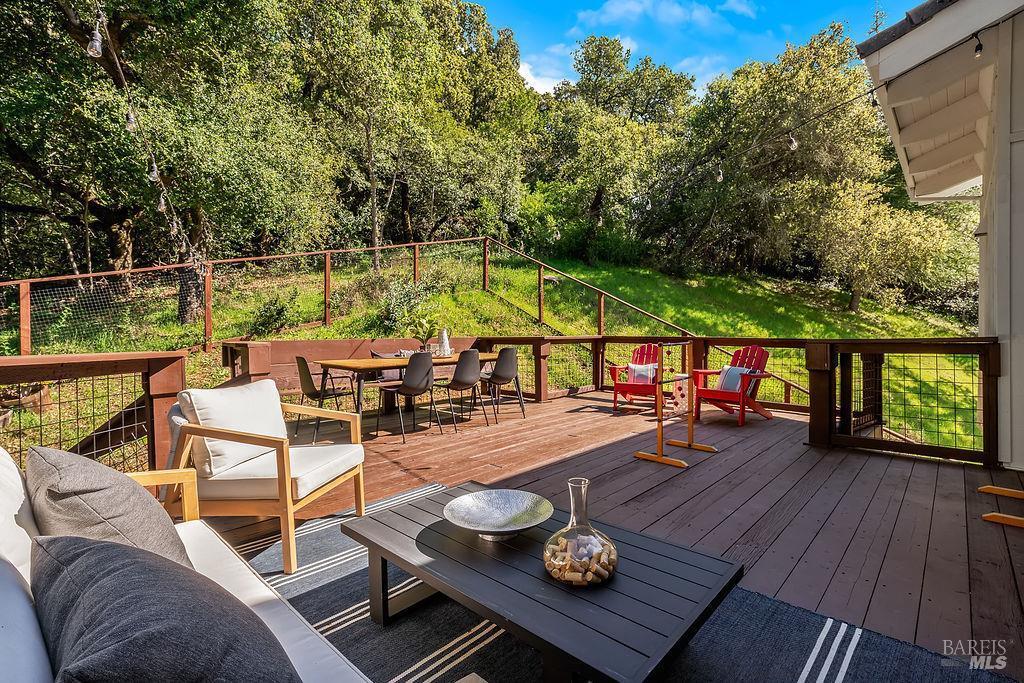 913 Valley View Drive