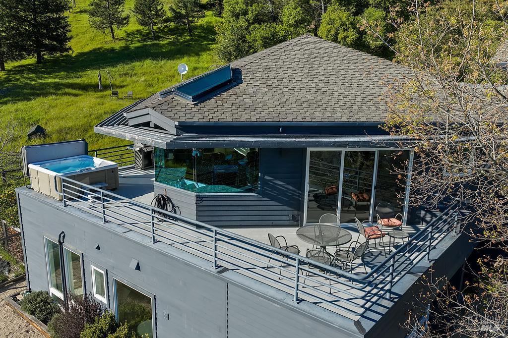 23121 Vineyard Road