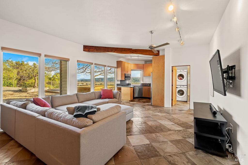 23121 Vineyard Road