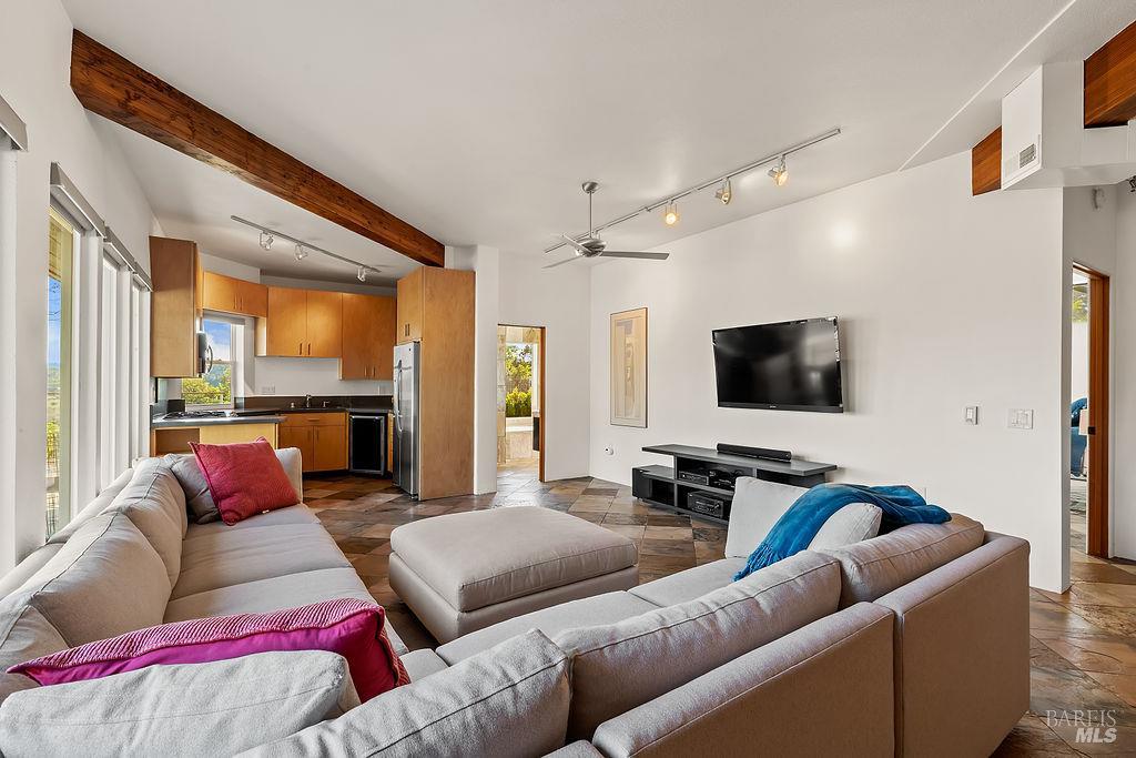 23121 Vineyard Road