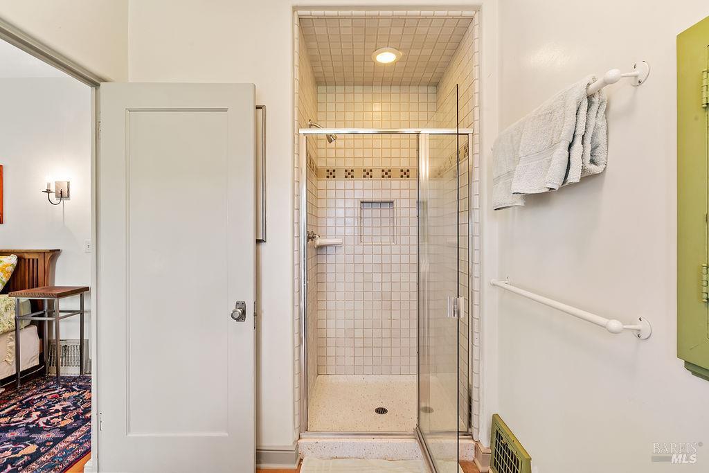 1212 N Fitch Mountain Road