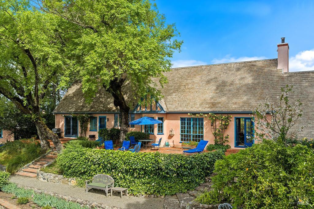 1212 N Fitch Mountain Road