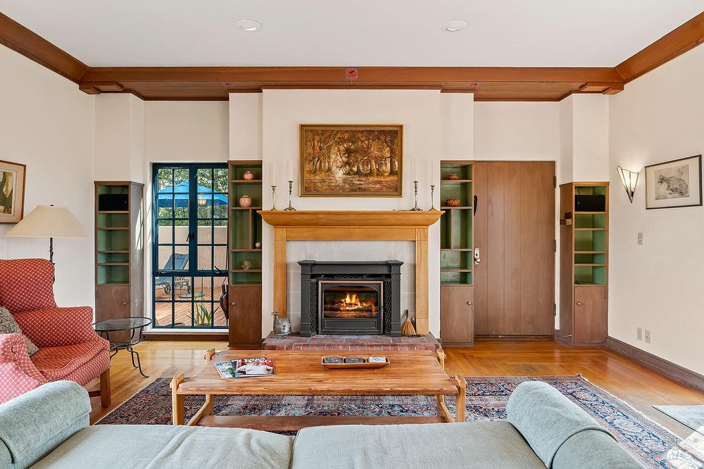 1212 N Fitch Mountain Road