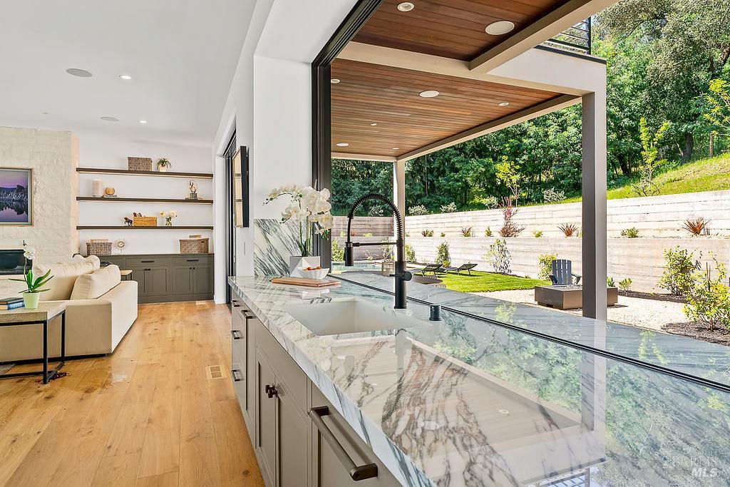 1099 Dry Creek Road