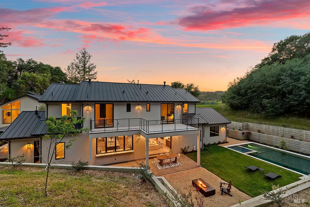 1099 Dry Creek Road