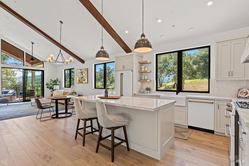 1099 Dry Creek Road