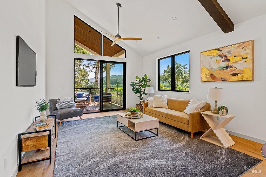 1099 Dry Creek Road