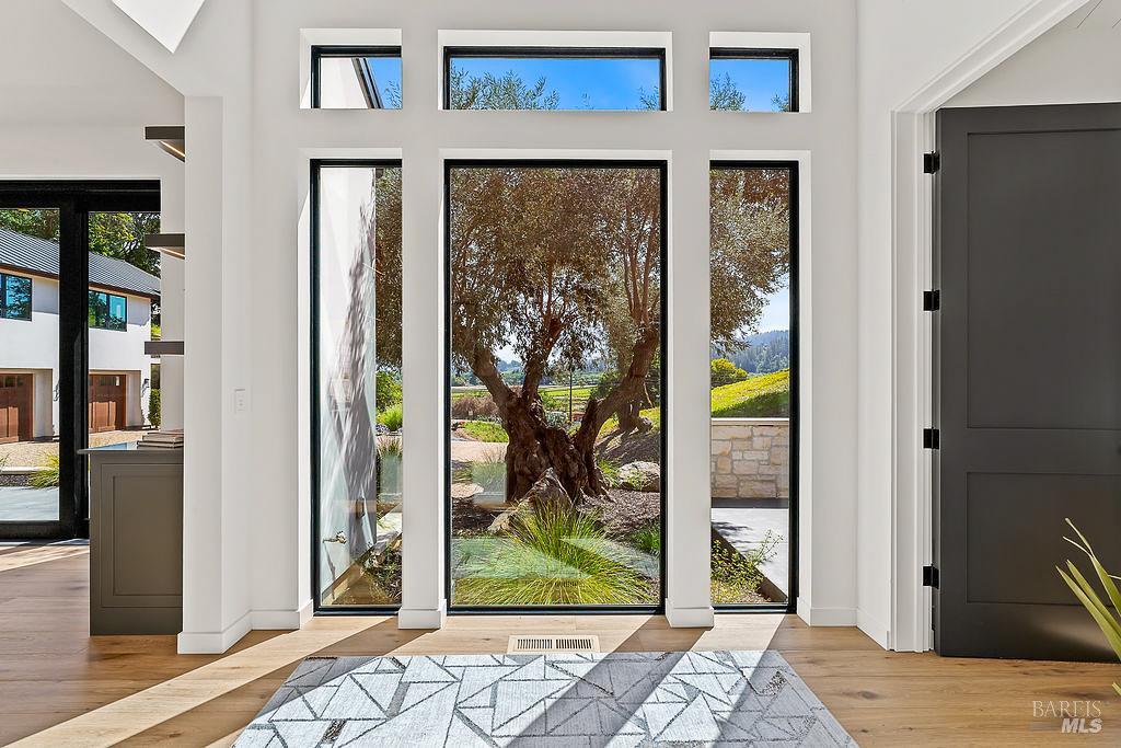 1099 Dry Creek Road