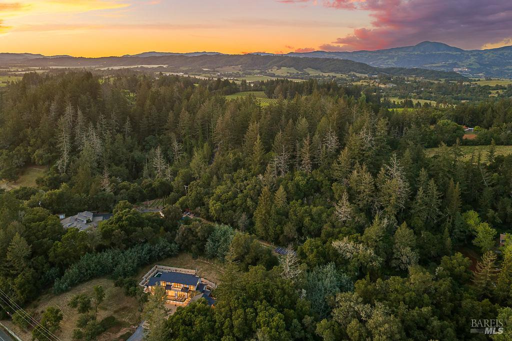 1099 Dry Creek Road