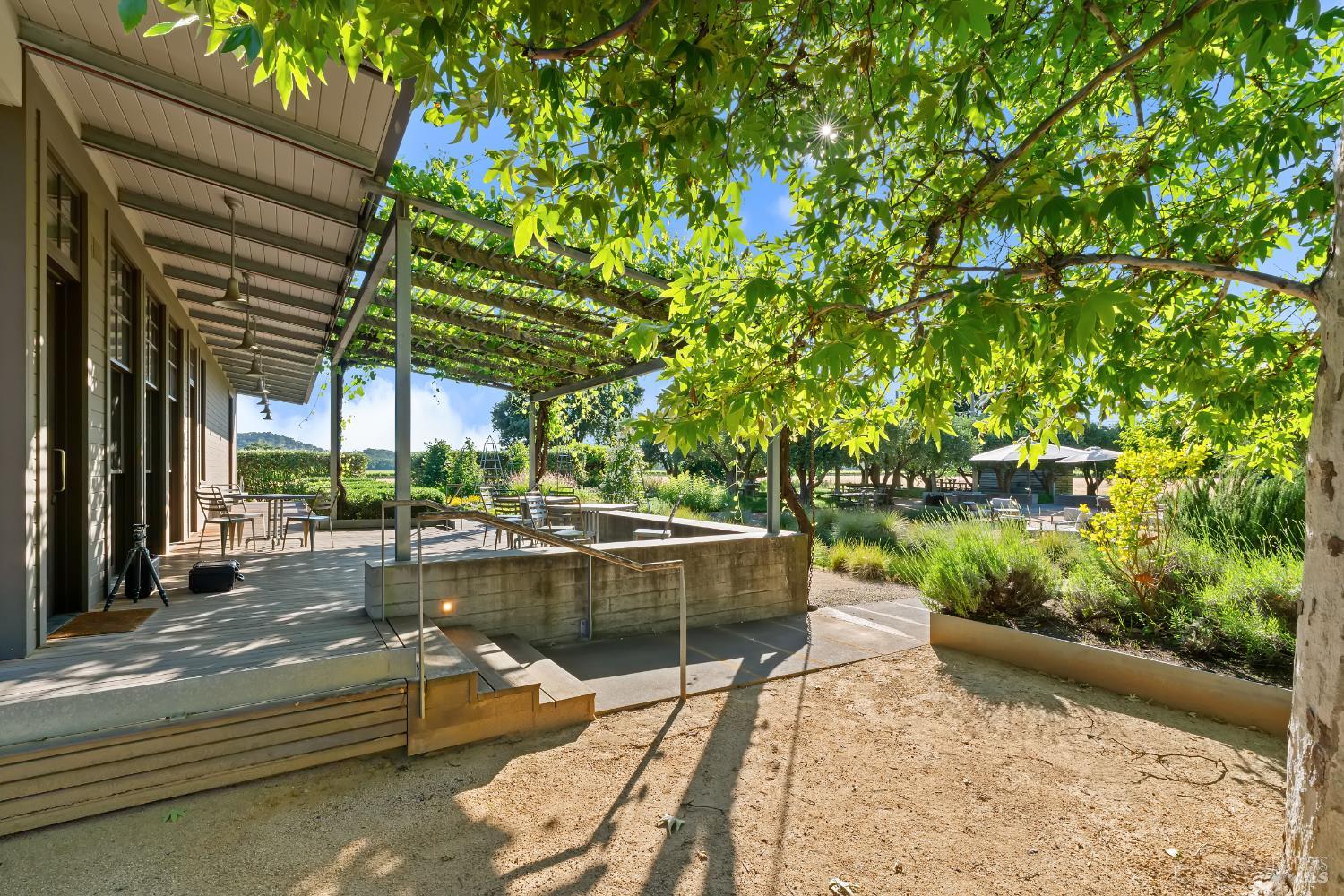 3487 Alexander Valley Road