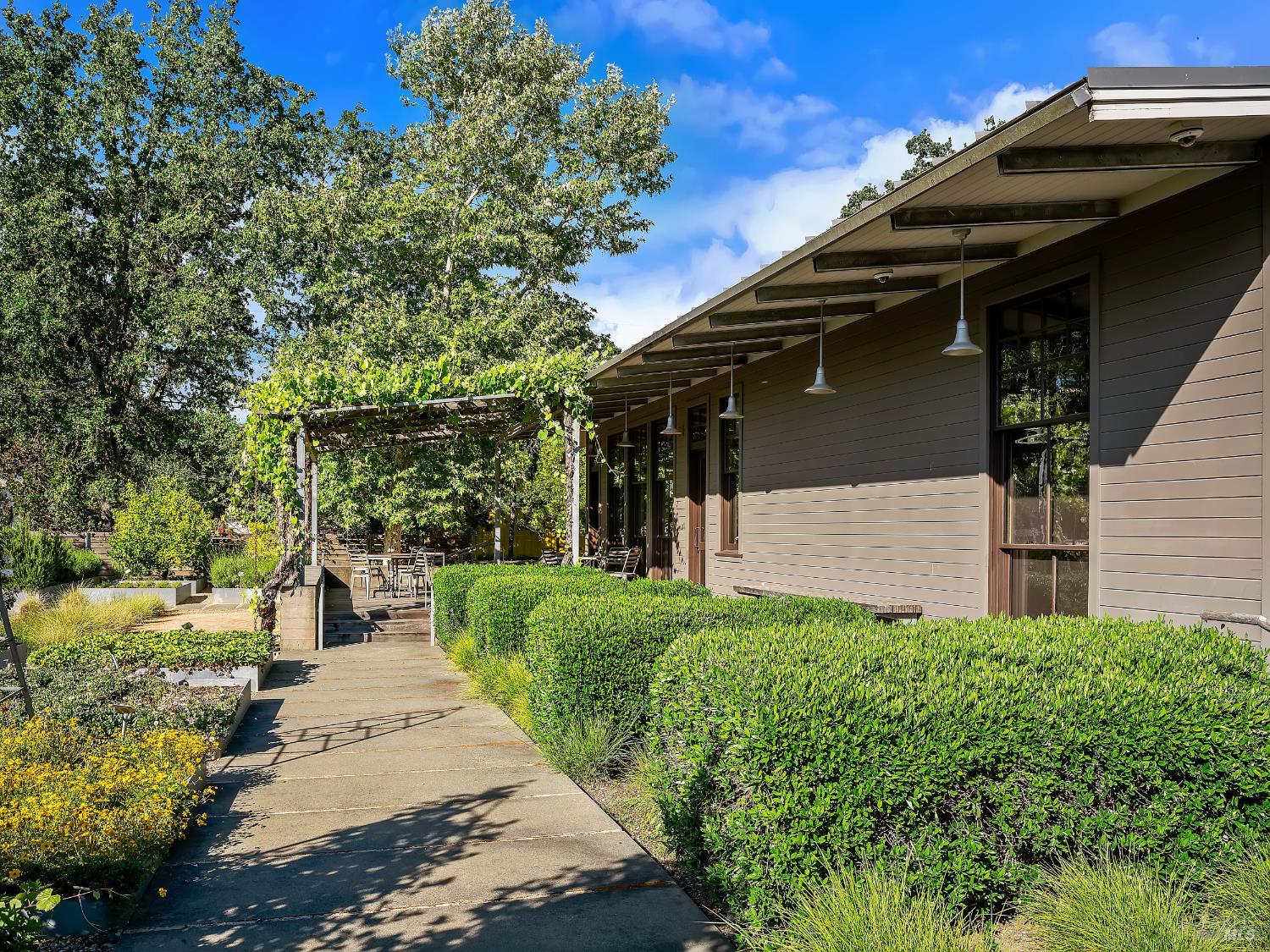 3487 Alexander Valley Road