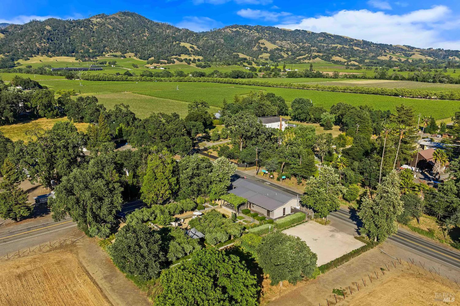 3487 Alexander Valley Road