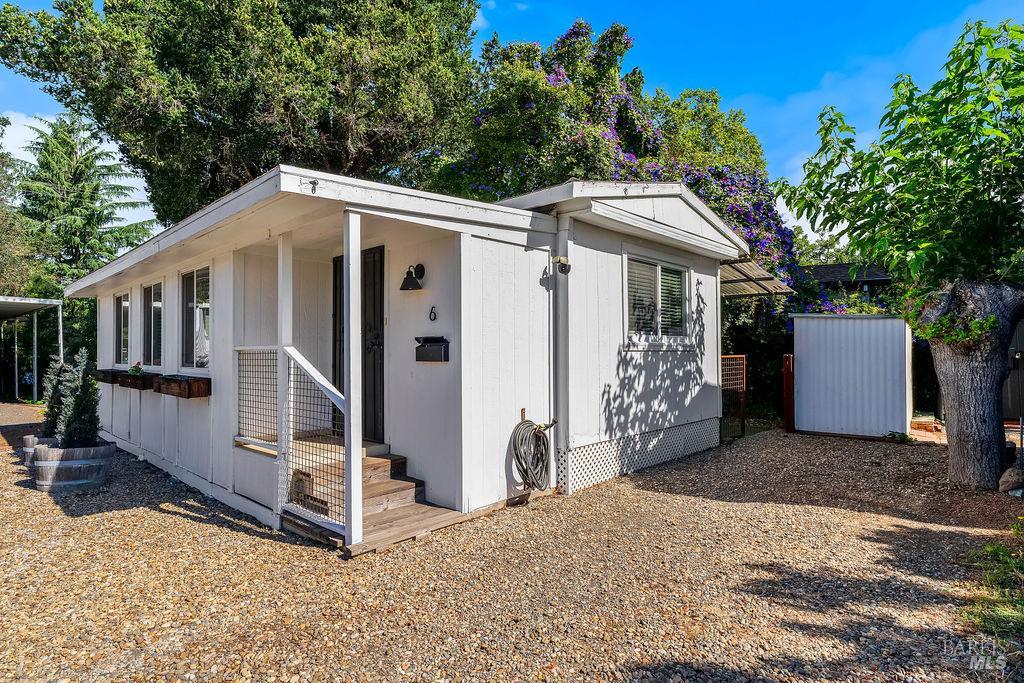 541 Mason Street Unit: #6