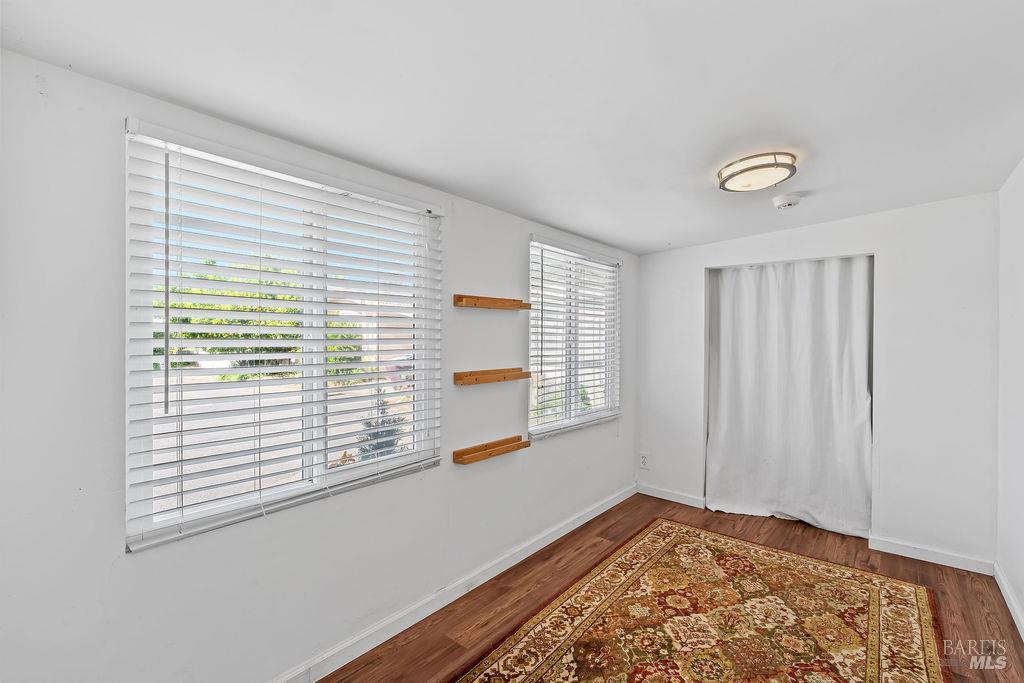 541 Mason Street Unit: #6