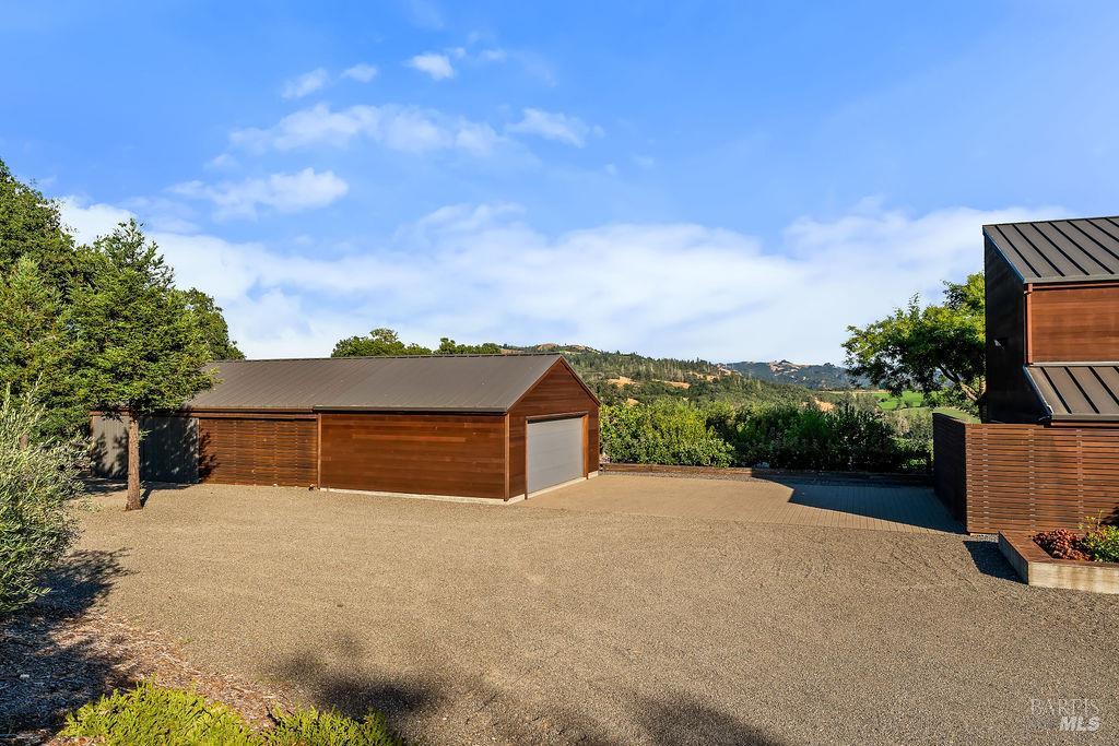 5232 Maacama Ridge Road