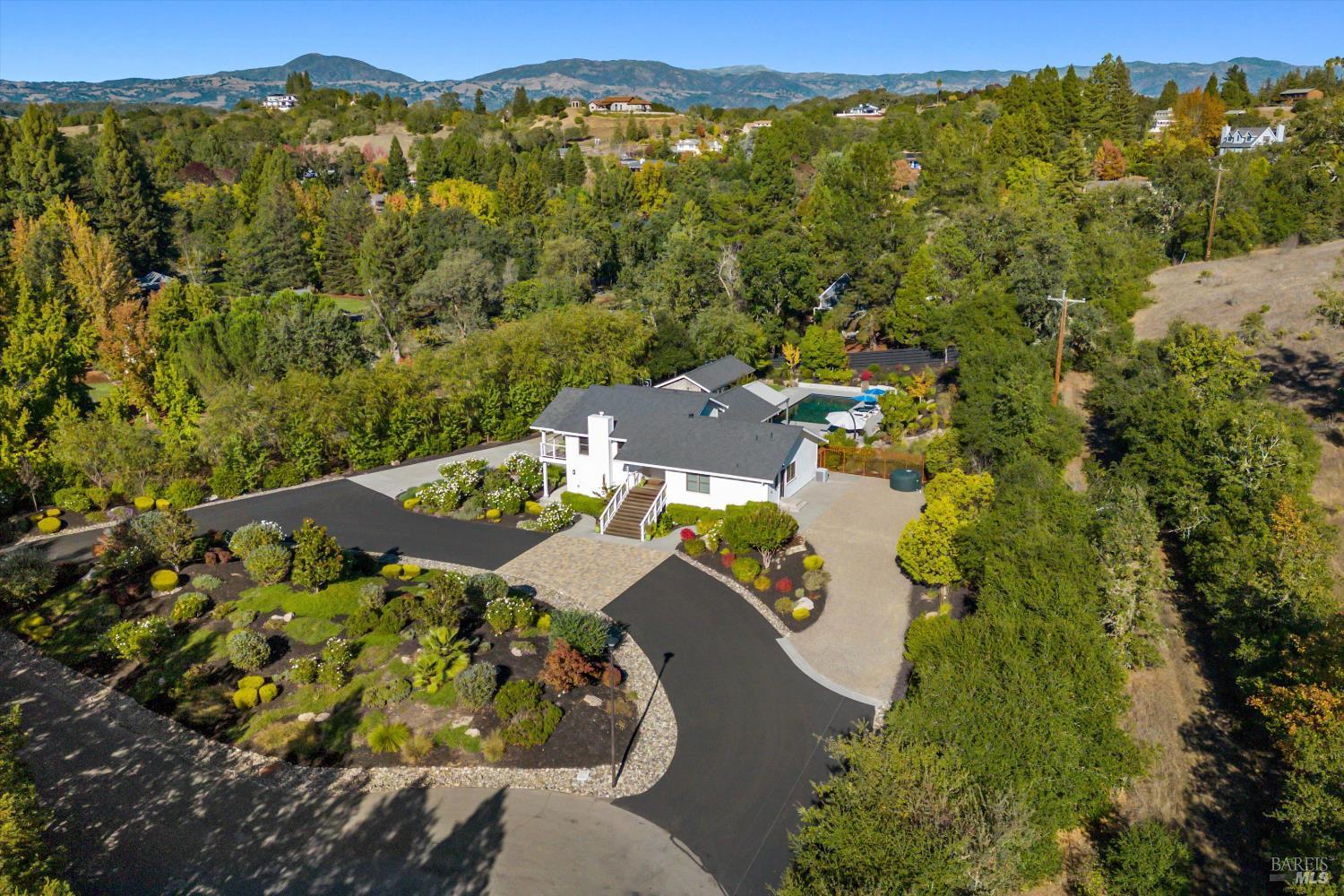 1524 Chablis Road