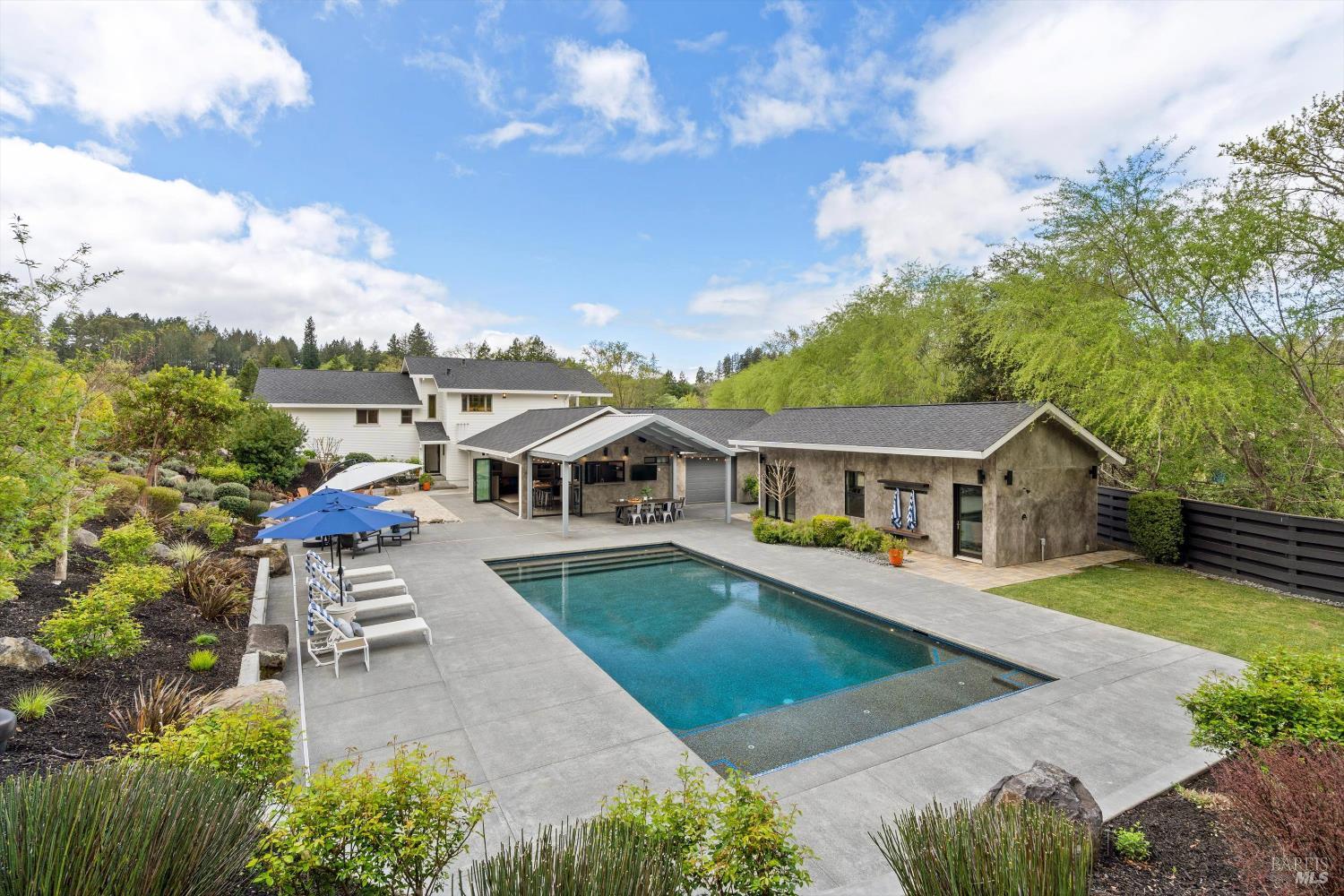 1524 Chablis Road