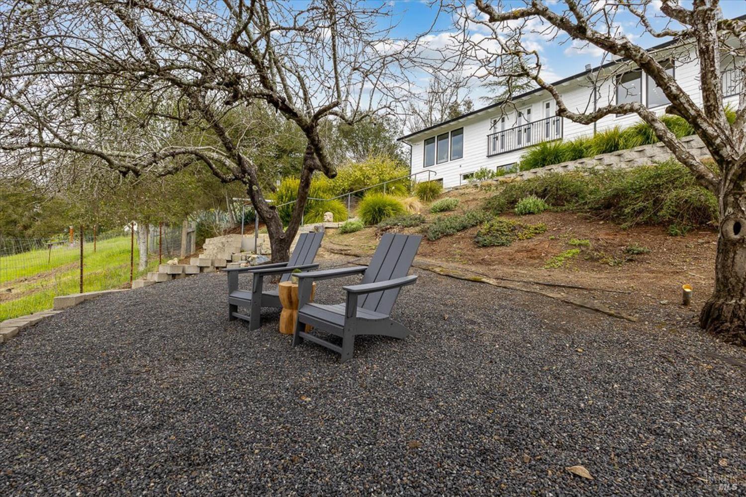 620 Coghlan Road