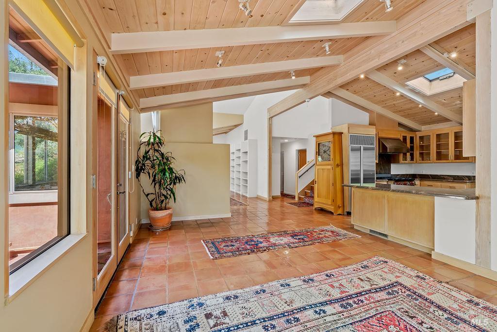 321 Dutch Henry Canyon Road