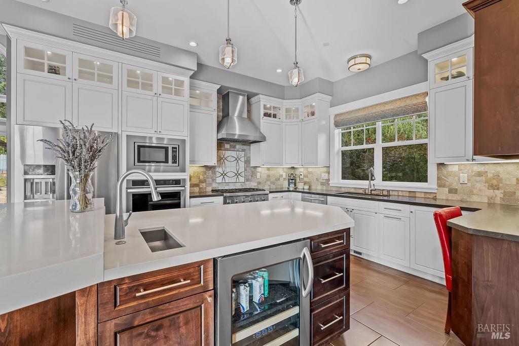 235 Clear Ridge Drive
