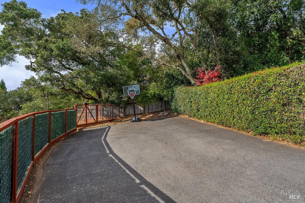 235 Clear Ridge Drive