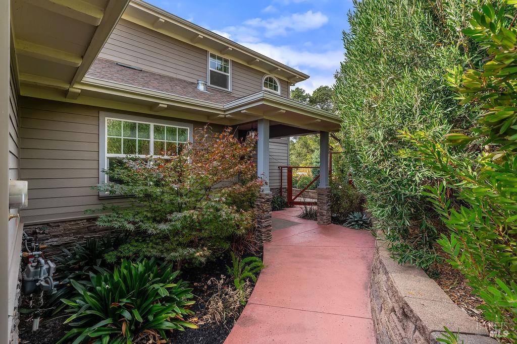 235 Clear Ridge Drive