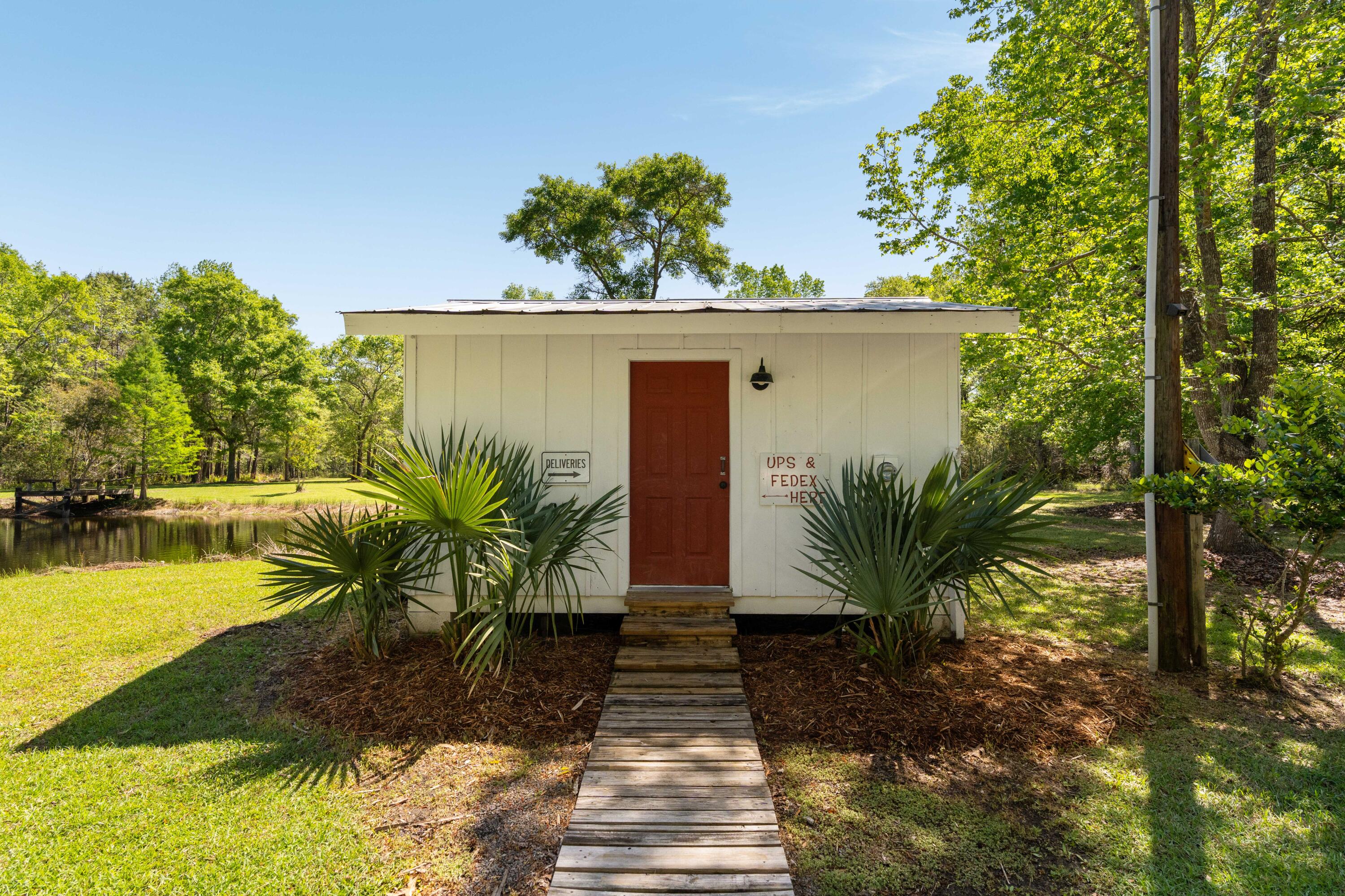 5680 Dixie Plantation Road
