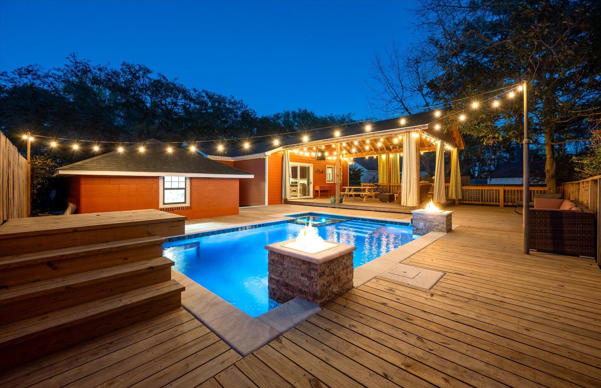 1235 Sunset Drive