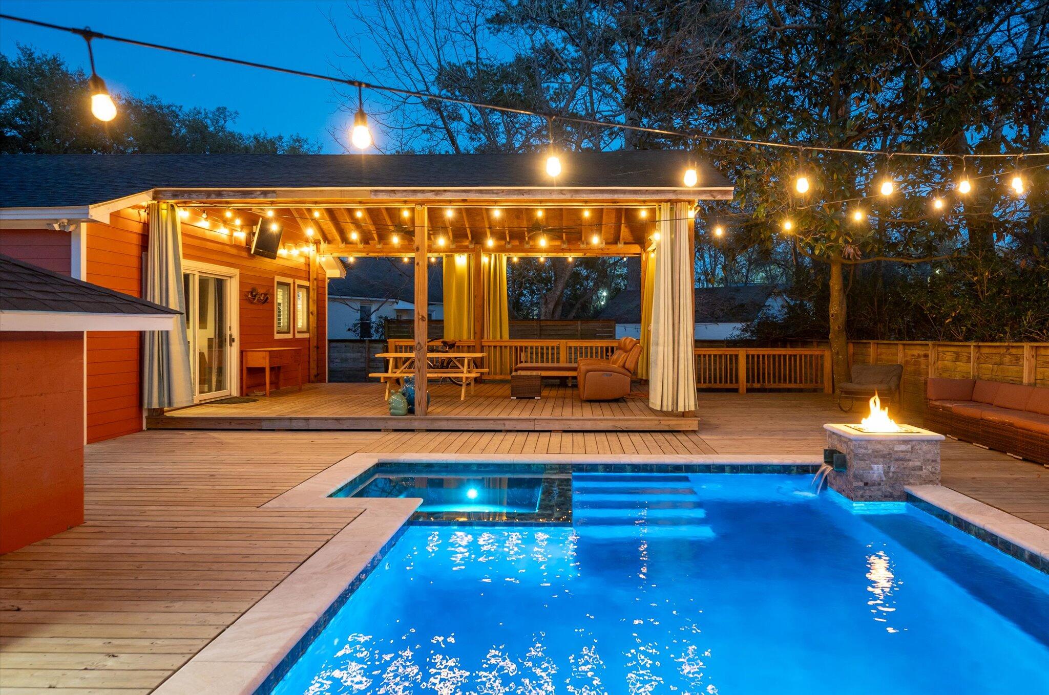 1235 Sunset Drive