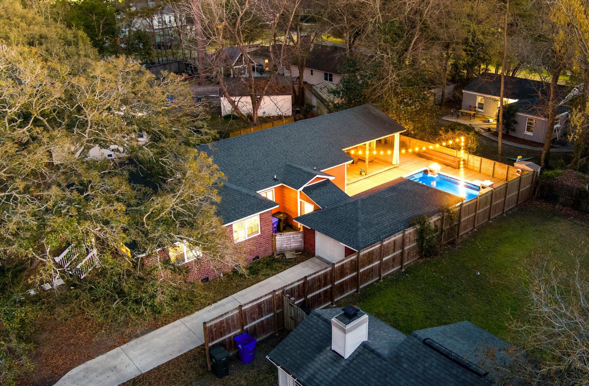 1235 Sunset Drive