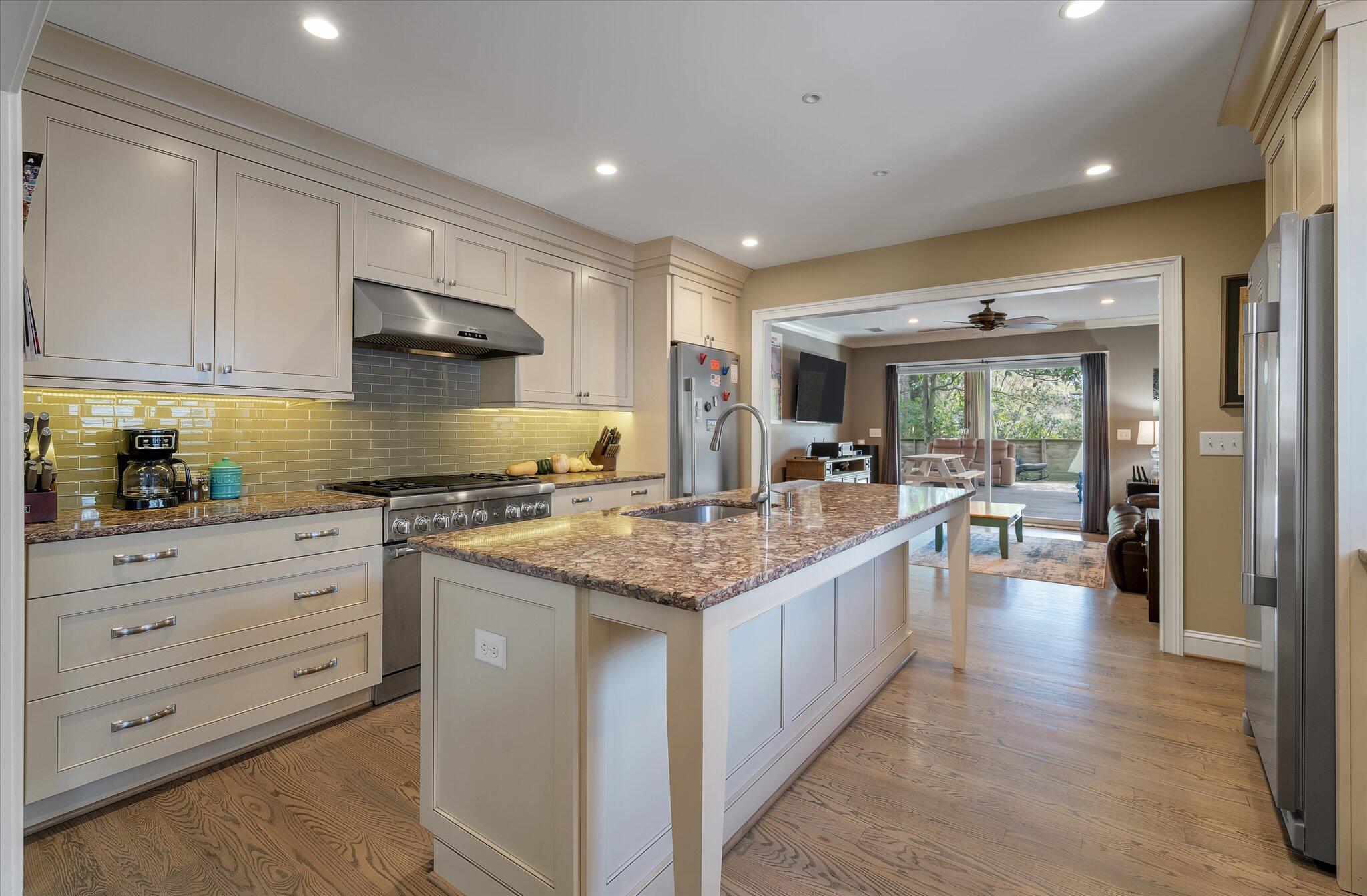 1235 Sunset Drive