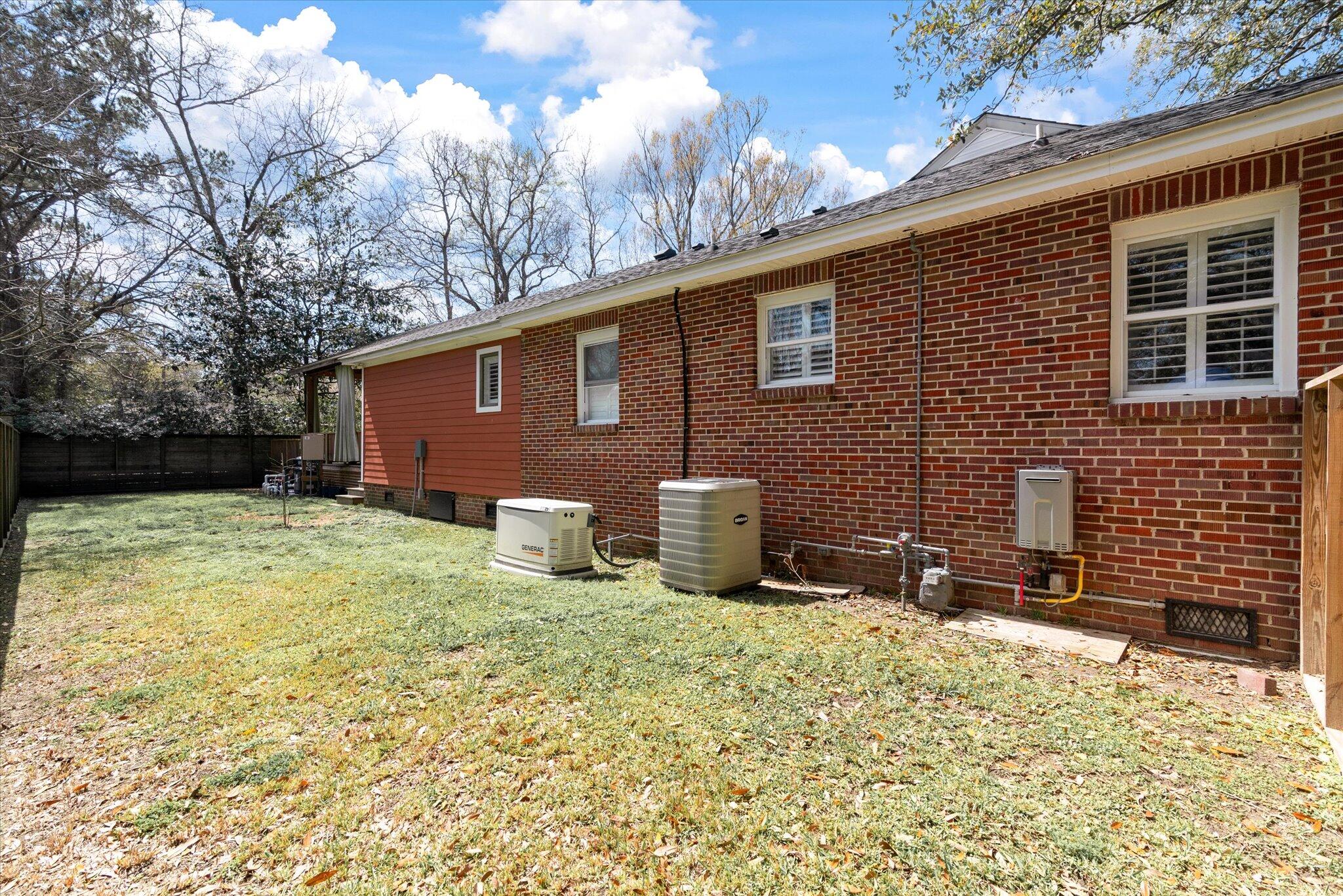 1235 Sunset Drive