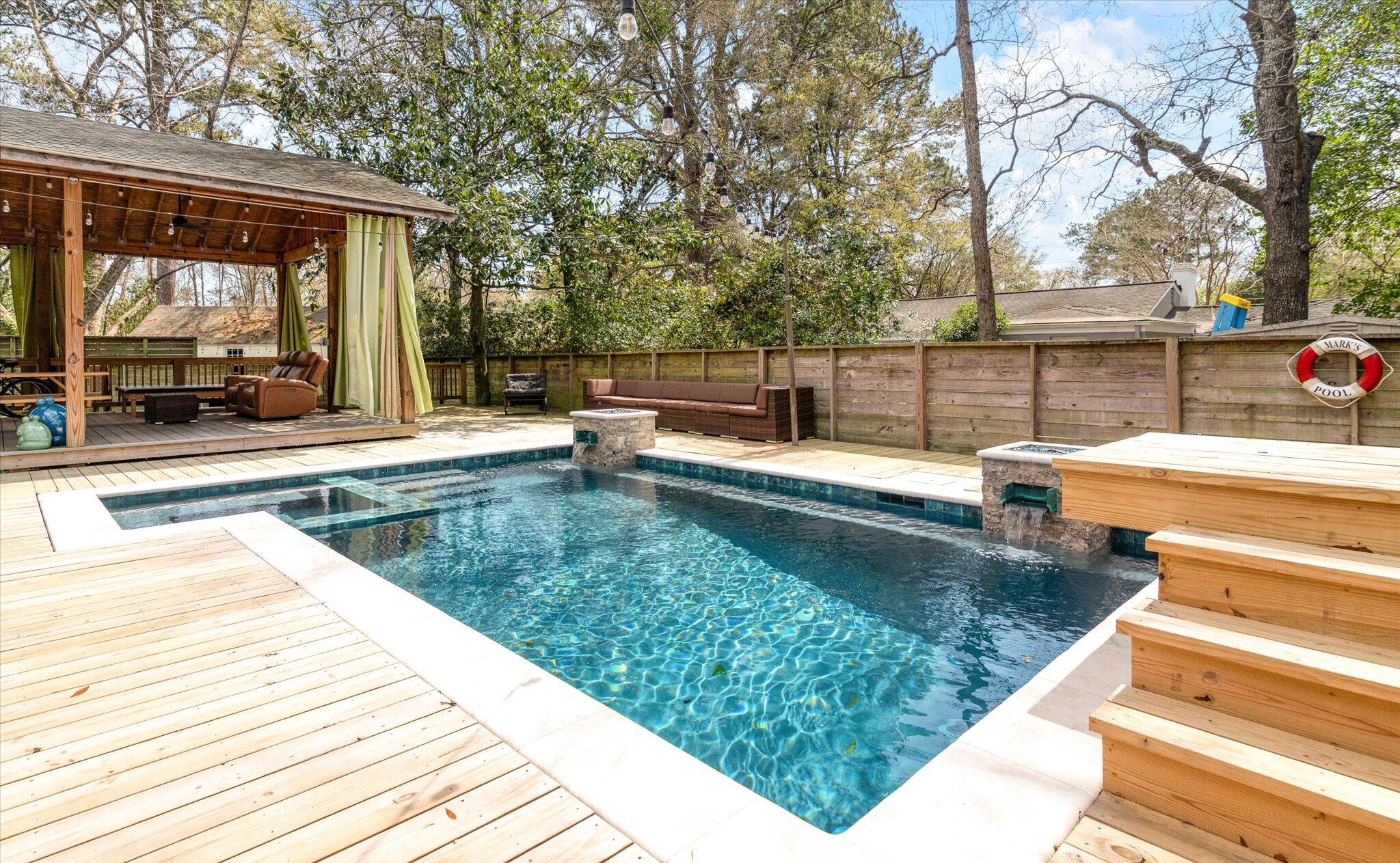 1235 Sunset Drive