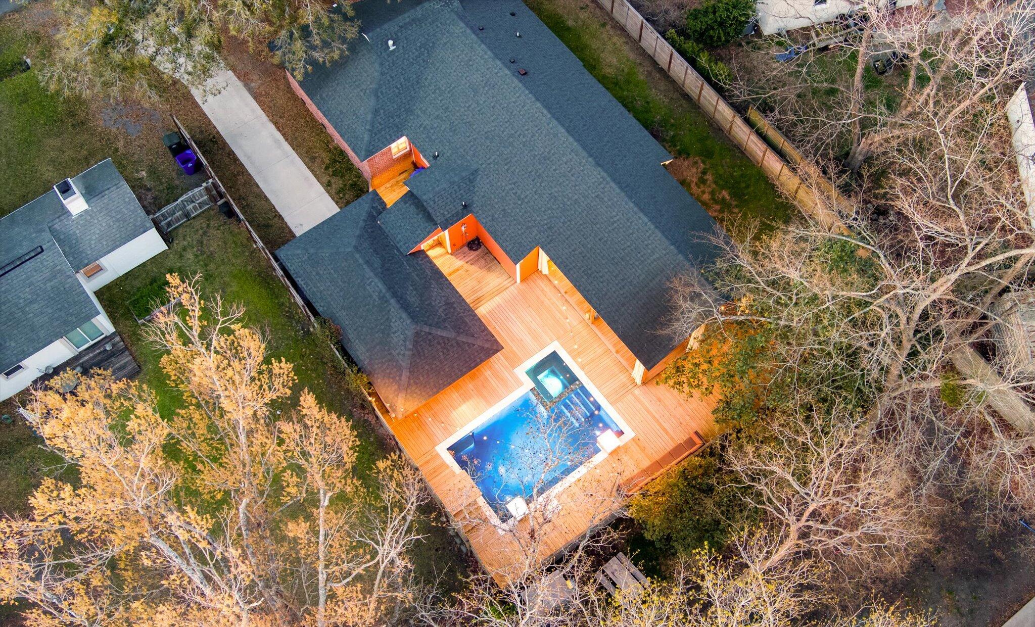 1235 Sunset Drive