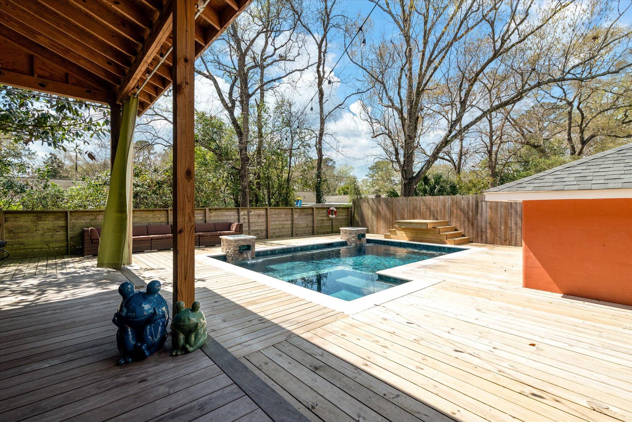 1235 Sunset Drive