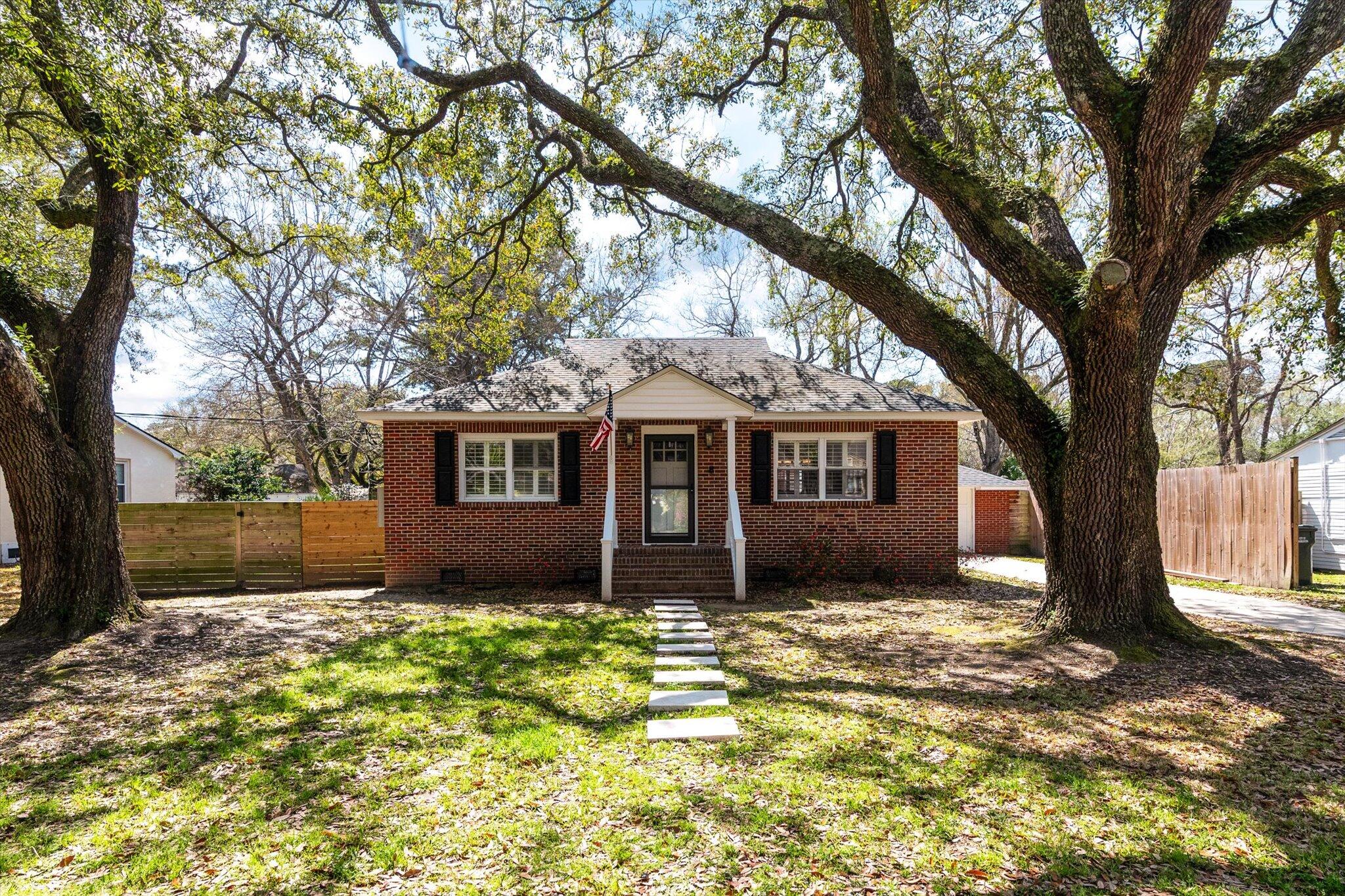 1235 Sunset Drive