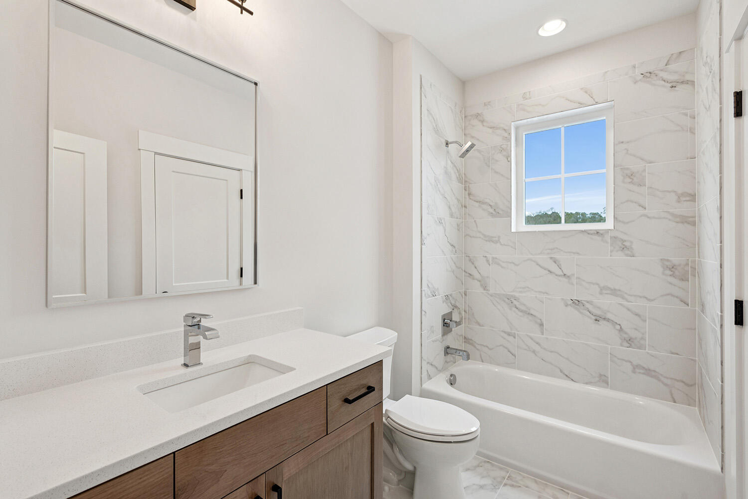 4023 Chantey Crest