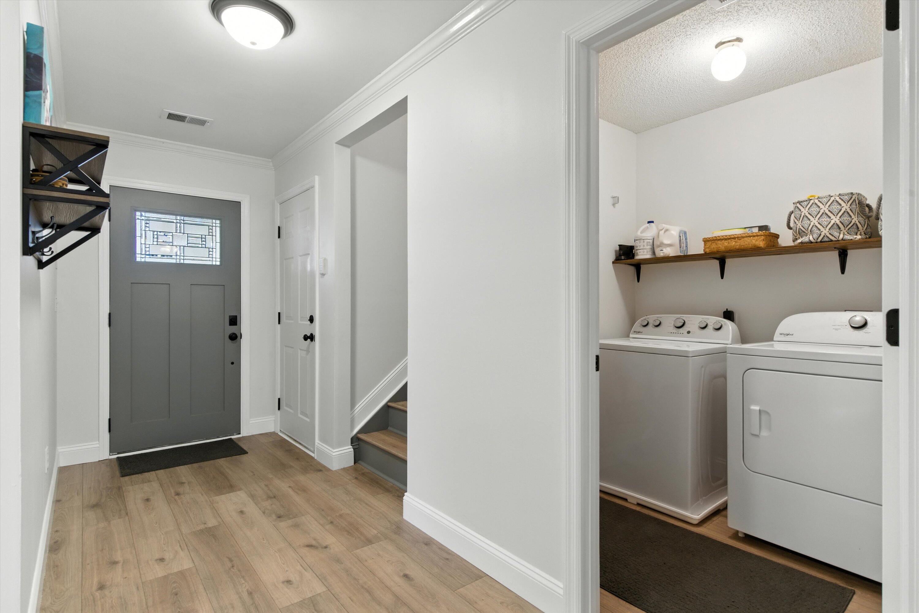 816 W Saltash Alley