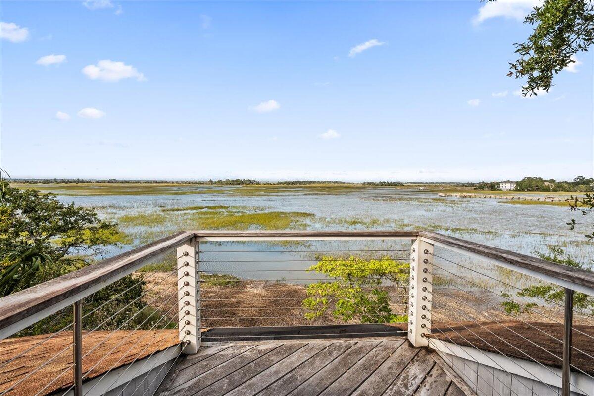 29 Marsh Island Lane