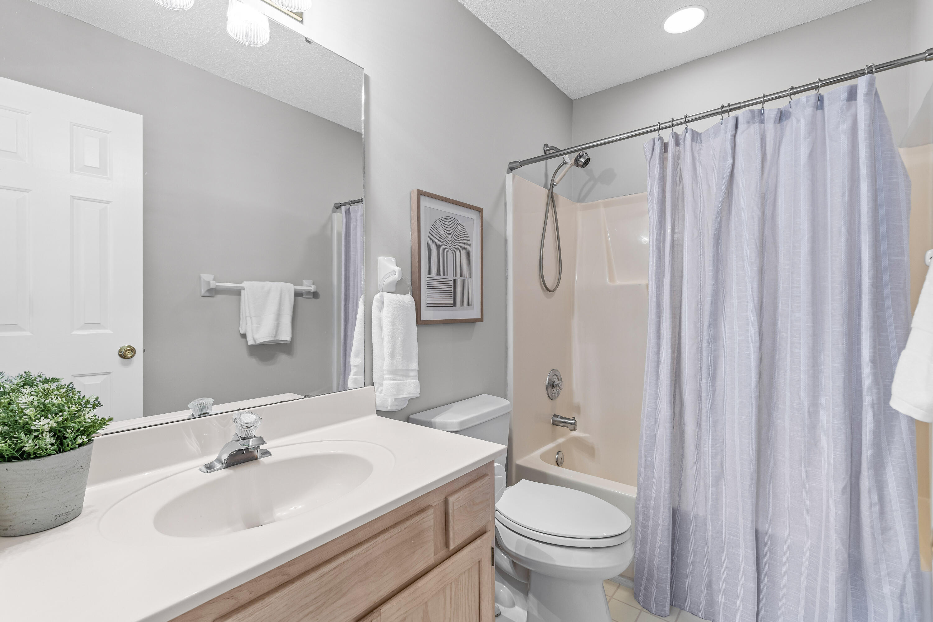 1264 Chatfield Street