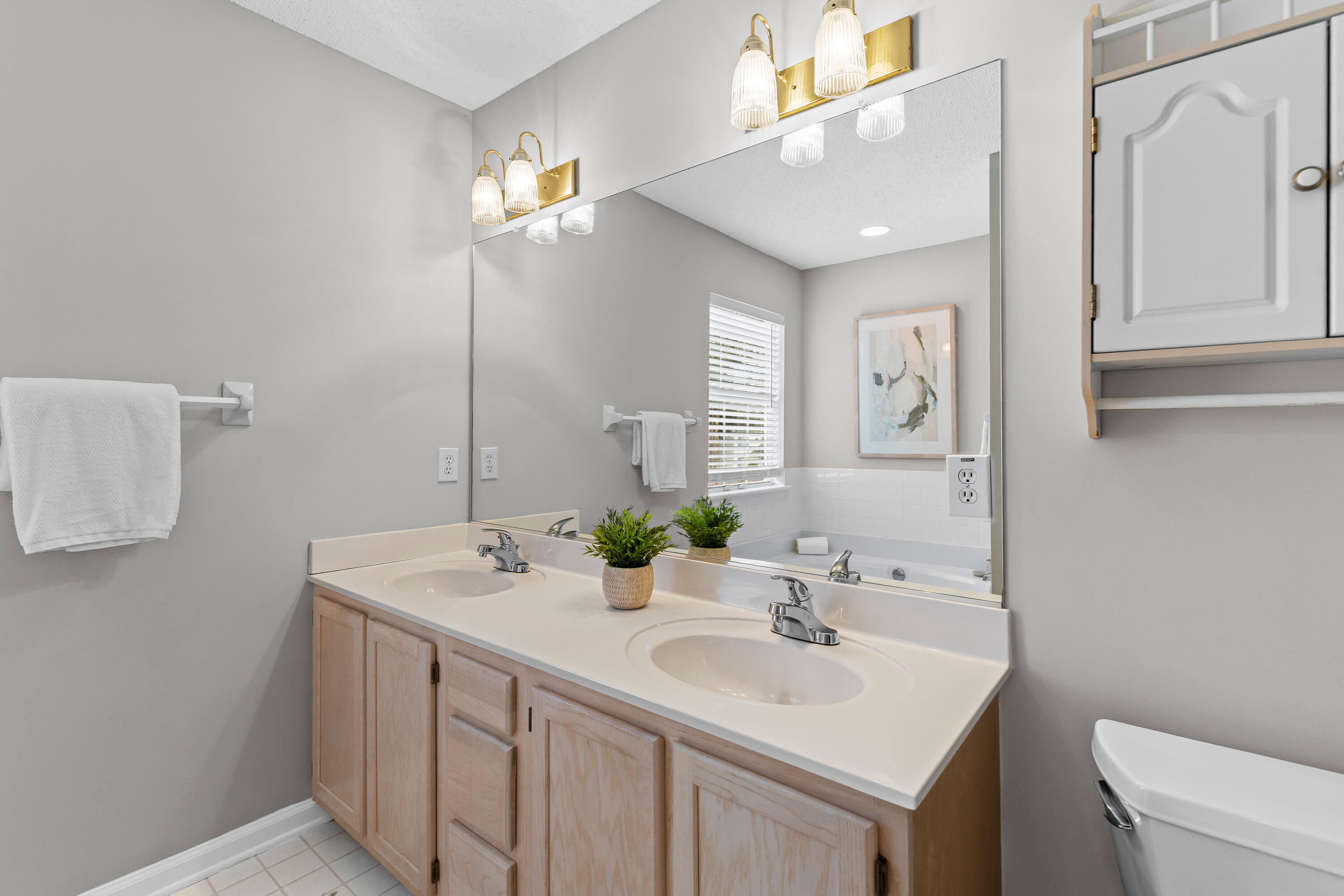 1264 Chatfield Street