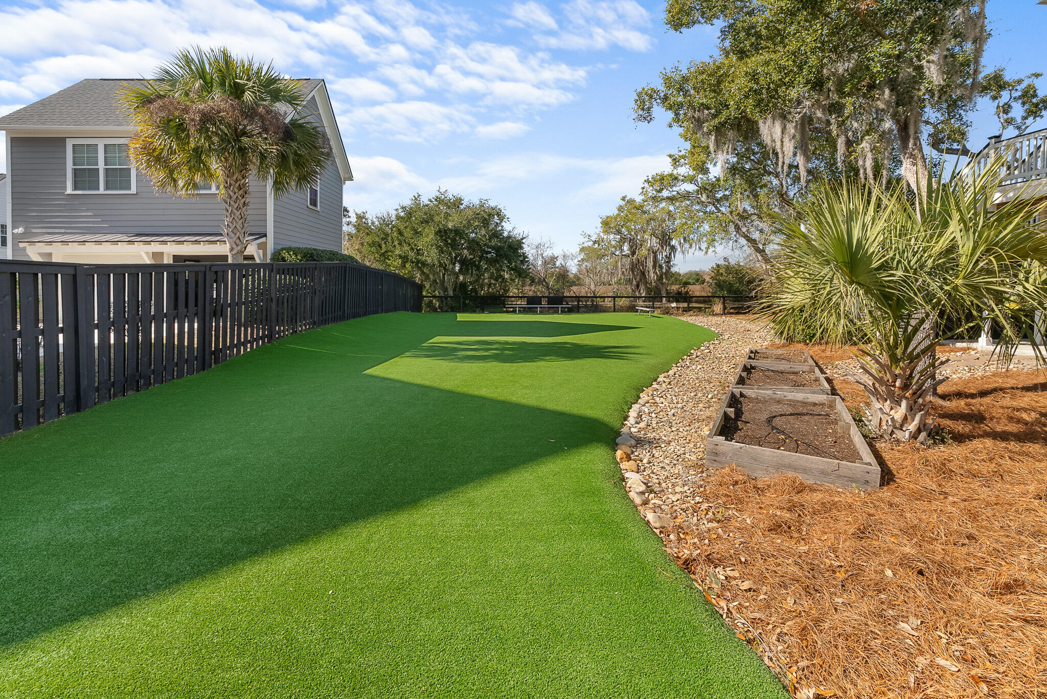 1443 Willtown Street